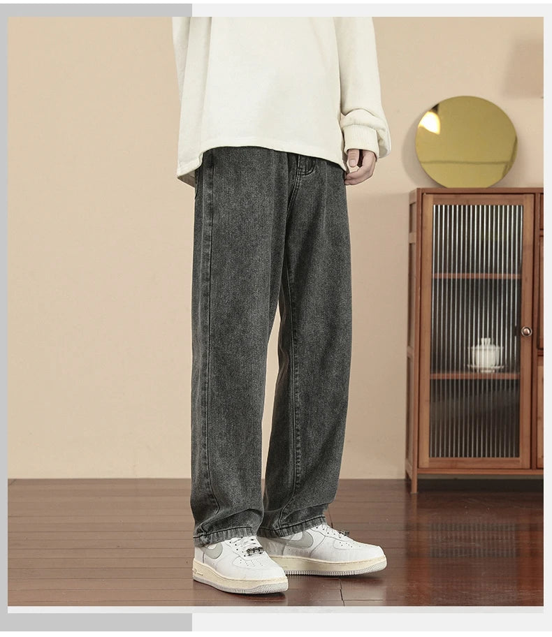 Fashion Men's Casual Ankle-Length Jeans Classic Man Straight Denim Wide-leg Pants.