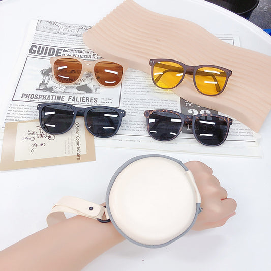 Trendy Foldable Sunglasses For Women.