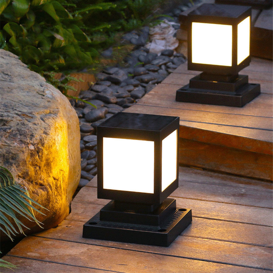 Solar waterproof garden lights.