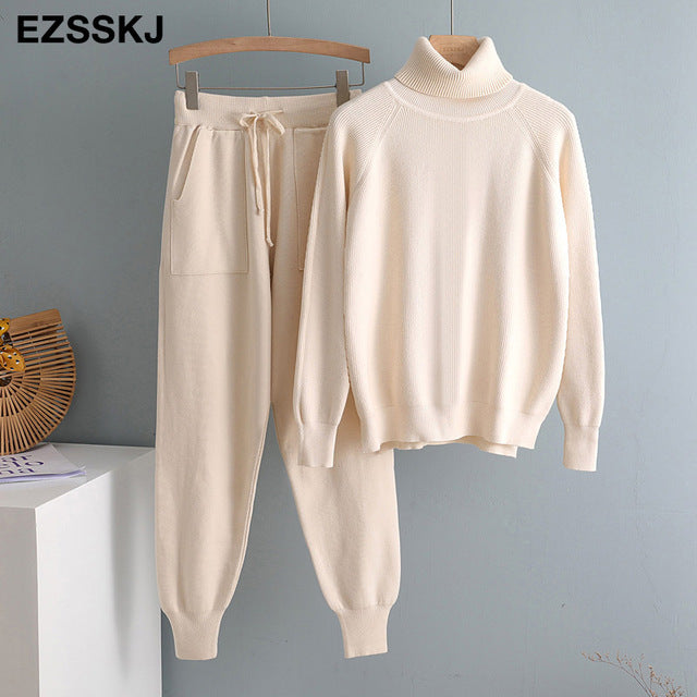 Cream knitted turtleneck tracksuit top and jogger pants set with drawstring waist