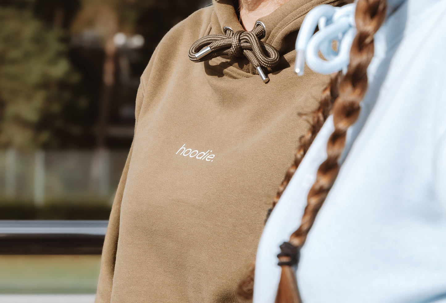 simple. hoodie. khaki.