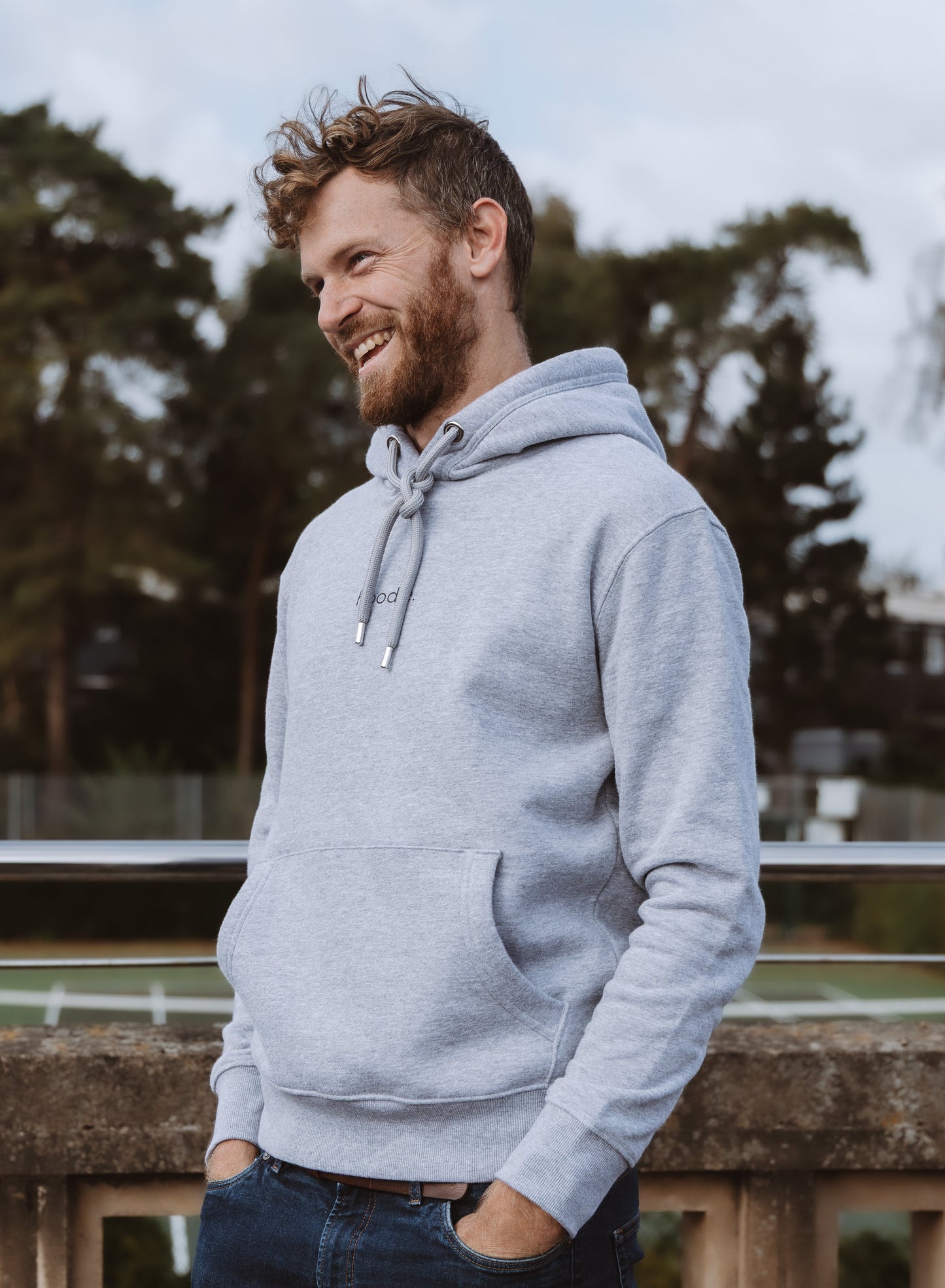 simple. hoodie. ash-grey.