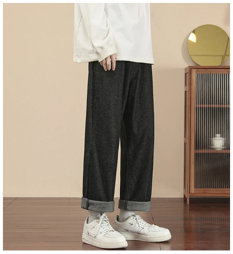 Fashion Men's Casual Ankle-Length Jeans Classic Man Straight Denim Wide-leg Pants.