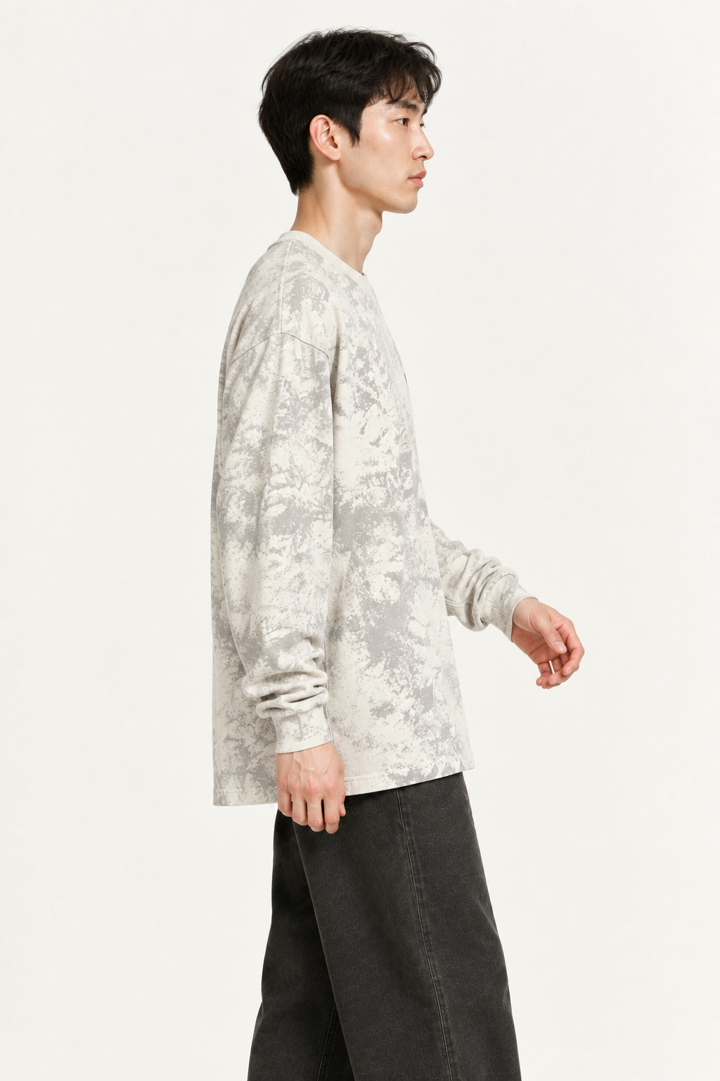Cream patterned right-side view